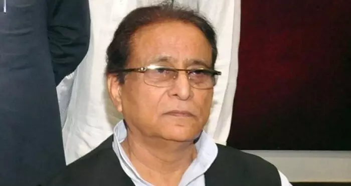 कोरोना संक्रमित आजम खां की तबीयत बिगड़ी, मेदांता हॉस्पिटल में शिफ्ट करने की तैयारी.... कोरोना संक्रमित आजम खां की तबीयत बिगड़ी, मेदांता हॉस्पिटल में शिफ्ट करने की तैयारी....