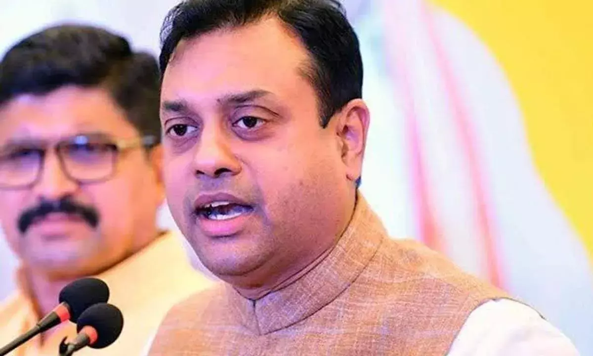 प्रेस कॉन्फ्रेंस में संबित पात्रा बोले- टीकाकरण अभियान की जगह विज्ञापन में व्यस्त थे अरविंद केजरीवाल..... प्रेस कॉन्फ्रेंस में संबित पात्रा बोले- टीकाकरण अभियान की जगह विज्ञापन में व्यस्त थे अरविंद केजरीवाल.....