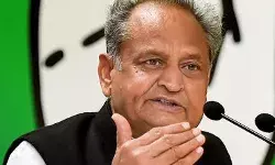 गांव के संक्रमण से बिगड़ते हालातों को देखते हुए जन जागरण अभियान शुरू करेगी गहलोत सरकार....