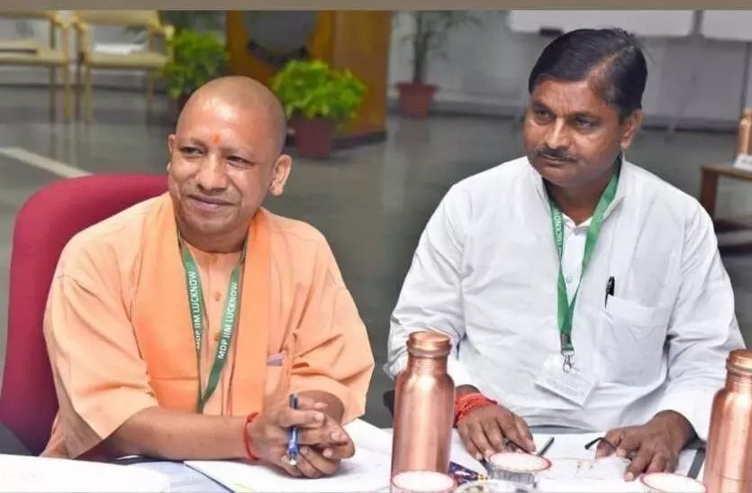 योगी सरकार के मंत्री विजय कश्यप का कोरोना से निधन, पीएम और सीएम ने भी जताया दुख..... योगी सरकार के मंत्री विजय कश्यप का कोरोना से निधन, पीएम और सीएम ने भी जताया दुख.....
