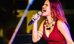 आर्थिक तंगी से जूझ रहीं हैं सिंगर सोना मोहापात्रा, सोशल मीडिया पर लगाई गुहार आर्थिक तंगी से जूझ रहीं हैं सिंगर सोना मोहापात्रा, सोशल मीडिया पर लगाई गुहार