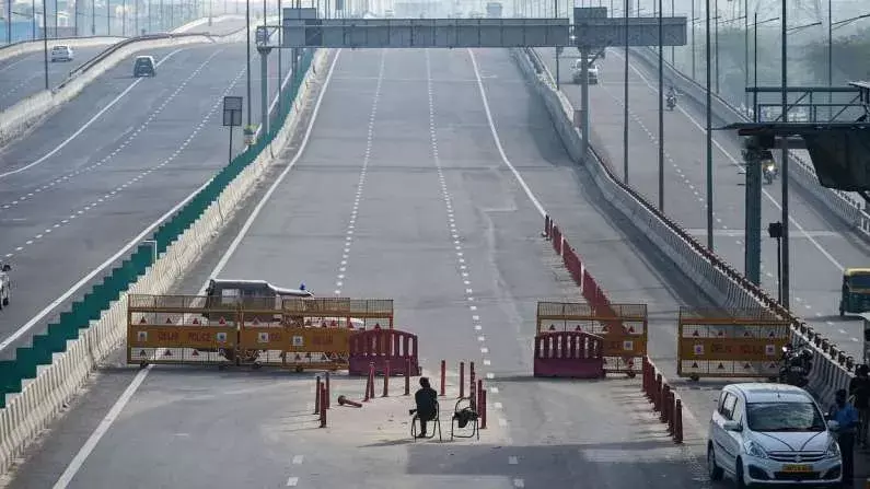 рдХрд░реНрдирд╛рдЯрдХ рдореЗрдВ рдлрд┐рд░ рдмрдврд╝рд╛ рд▓реЙрдХрдбрд╛рдЙрди, рд▓реЛрдЧреЛрдВ рдХреЗ рд▓рд┐рдП рдХреА рд░рд╛рд╣рдд рдЙрдкрд╛рдпреЛрдВ рдХреА рдШреЛрд╖рдгрд╛..... рдХрд░реНрдирд╛рдЯрдХ рдореЗрдВ рдлрд┐рд░ рдмрдврд╝рд╛ рд▓реЙрдХрдбрд╛рдЙрди, рд▓реЛрдЧреЛрдВ рдХреЗ рд▓рд┐рдП рдХреА рд░рд╛рд╣рдд рдЙрдкрд╛рдпреЛрдВ рдХреА рдШреЛрд╖рдгрд╛.....