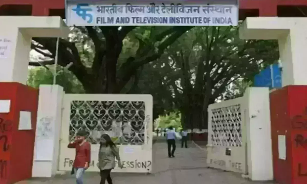 If you want to apply for different courses at the Film and Television Institute of India, read the eligibility conditions.