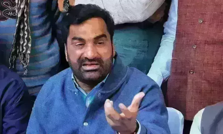 राष्ट्रीय लोकतांत्रिक पार्टी के संयोजक हनुमान बेनीवाल बोले- भाजपा और कांग्रेस के कारण राजस्थान आईसीयू में भर्ती  मरीज की तरह हो गया । राष्ट्रीय लोकतांत्रिक पार्टी के संयोजक हनुमान बेनीवाल बोले- भाजपा और कांग्रेस के कारण राजस्थान आईसीयू में भर्ती  मरीज की तरह हो गया ।