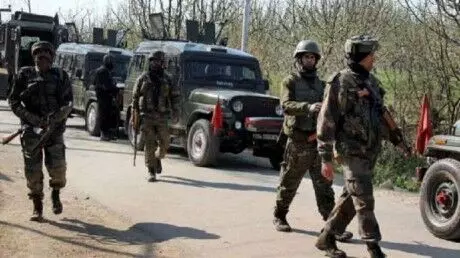 जम्मू-कश्मीर के हंजीपोरा में मुठभेड़, सुरक्षाबलों ने एक आतंकी को मार गिराया