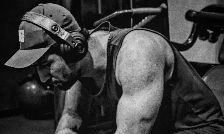 विक्की कौशल ने इंस्टाग्राम पर शेयर की मोनोक्रोमिक फोटो, फैंस ने की जमकर तारीफ विक्की कौशल ने इंस्टाग्राम पर शेयर की मोनोक्रोमिक फोटो, फैंस ने की जमकर तारीफ