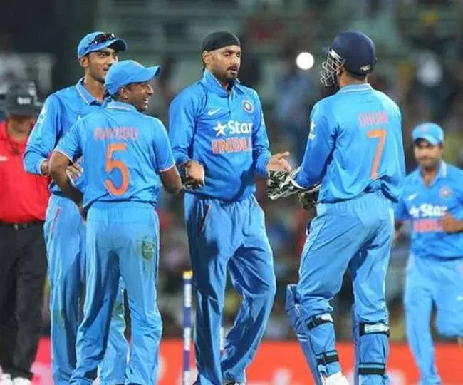 41 साल के हुए हरभजन सिंह, आज है जन्मदिन, अभी तक नहीं लिया रिटायरमेंट 41 साल के हुए हरभजन सिंह, आज है जन्मदिन, अभी तक नहीं लिया रिटायरमेंट