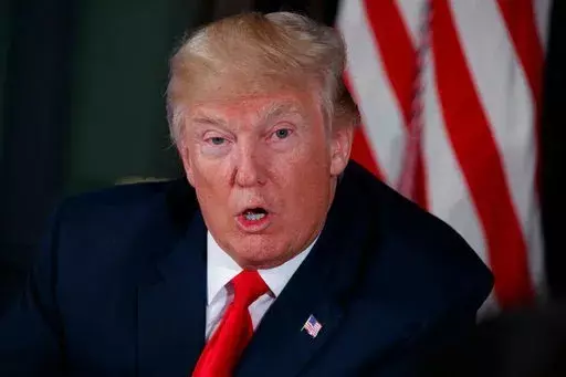 ट्रंप ने किया इन सोशल मीडिया प्लेटफार्म के खिलाफ मुकदमा करने का ऐलान