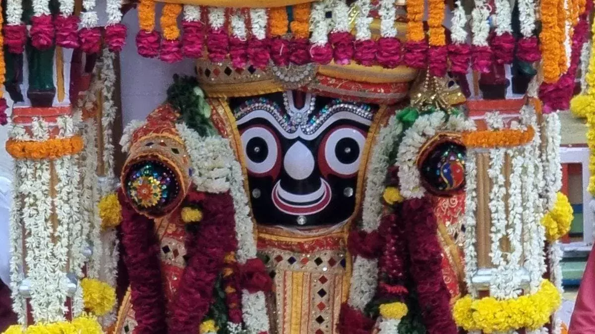 जगन्नाथ रथ यात्रा का हुआ आरंभ, कोरोना के चलते सादे तरीके से होगा आयोजन