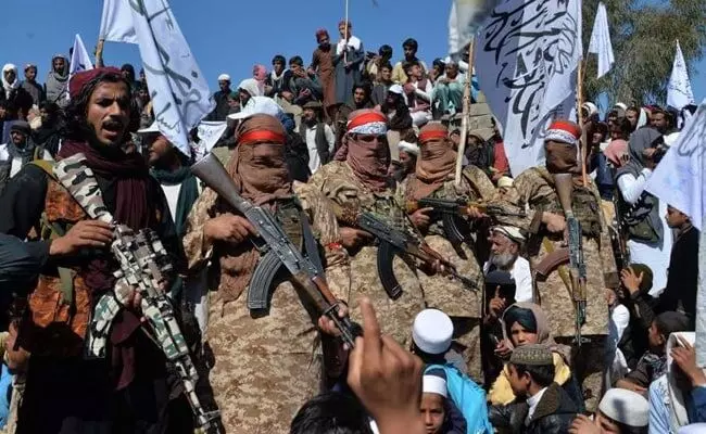 अफगानिस्‍तान पर तालिबान ने फिर किया कब्जा, शांति वार्ता से निकलेगा हल!
