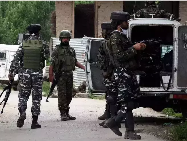 рд╢реЛрдкрд┐рдпрд╛рдВ рдореЗрдВ рд╕реБрд░рдХреНрд╖рд╛рдмрд▓реЛрдВ рдХреЛ рдмрдбрд╝реА рдХрд╛рдордпрд╛рдмреА, рдЖрддрдВрдХреА рдЕрдмреВ рдЕрдХрд░рдо рдХрд╛ рд╣реБрдЖ рд╕рдлрд╛рдпрд╛ рд╢реЛрдкрд┐рдпрд╛рдВ рдореЗрдВ рд╕реБрд░рдХреНрд╖рд╛рдмрд▓реЛрдВ рдХреЛ рдмрдбрд╝реА рдХрд╛рдордпрд╛рдмреА, рдЖрддрдВрдХреА рдЕрдмреВ рдЕрдХрд░рдо рдХрд╛ рд╣реБрдЖ рд╕рдлрд╛рдпрд╛