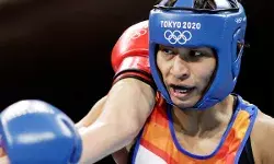 टोक्यो ओलंपिक में भारत का एक और मेडल पक्का, बॉक्सर लवलीना ने सेमीफाइनल में बनाई जगह टोक्यो ओलंपिक में भारत का एक और मेडल पक्का, बॉक्सर लवलीना ने सेमीफाइनल में बनाई जगह