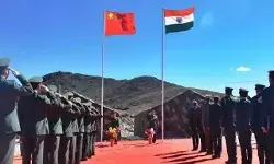 भारत चीन वार्ता के बाद नरम पड़ा चीन, यहां से हटाएगा अपनी सेना