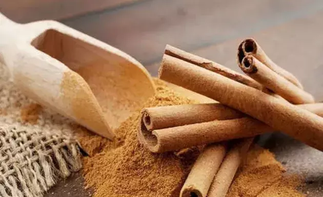 दालचीनी के उपयोग से हाई ब्लड प्रेशर की समस्या से बचें, जाने इसके और फायदे