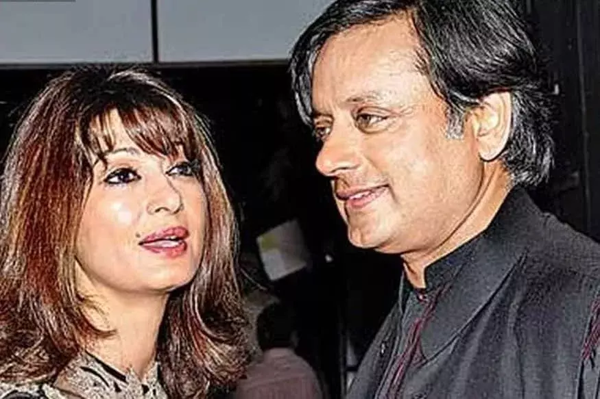 कांग्रेस सांसद शशि थरूर को कोर्ट ने सुनंदा पुष्कर मामले में किया बरी कांग्रेस सांसद शशि थरूर को कोर्ट ने सुनंदा पुष्कर मामले में किया बरी