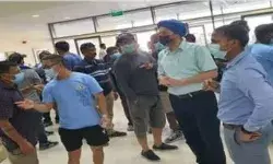 अफगानिस्तान से लाए गए 78 अफगानियों में 16 संक्रमित अफगानिस्तान से लाए गए 78 अफगानियों में 16 संक्रमित