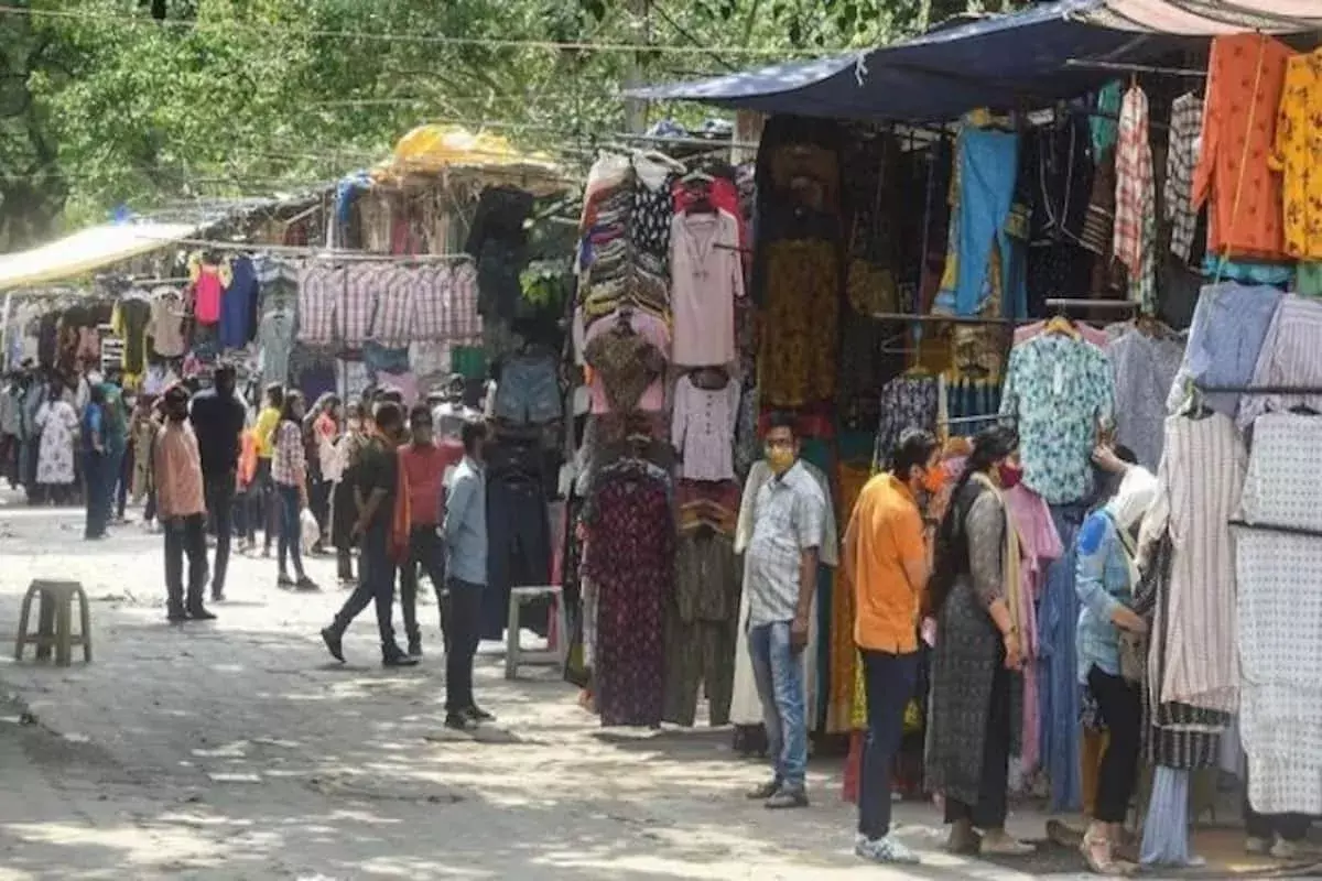 рдХреЛрд░реЛрдирд╛ рдХреЗрд╕ рдмреЭрдиреЗ рд╕реЗ рдЕрд▓рд░реНрдЯ рд╣реБрдИ рдпреЛрдЧреА рд╕рд░рдХрд╛рд░, рдХрд╣рд╛ рджреБрдХрд╛рдиреЗрдВ рдФрд░ рдмрд╛рдЬрд╛рд░ рдЕрдкрдиреЗ рд╕рдордп рдкрд░ рдмрдВрдж рд╣реЛ рдЬрд╛рдПрдВ рдХреЛрд░реЛрдирд╛ рдХреЗрд╕ рдмреЭрдиреЗ рд╕реЗ рдЕрд▓рд░реНрдЯ рд╣реБрдИ рдпреЛрдЧреА рд╕рд░рдХрд╛рд░, рдХрд╣рд╛ рджреБрдХрд╛рдиреЗрдВ рдФрд░ рдмрд╛рдЬрд╛рд░ рдЕрдкрдиреЗ рд╕рдордп рдкрд░ рдмрдВрдж рд╣реЛ рдЬрд╛рдПрдВ