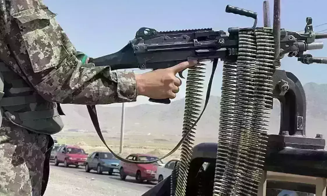 अफगानिस्‍तान पर तालिबान के कब्‍जे से भारत को चिंता,सीडीएस बिपिन रावत ने तीनों सेना प्रमुख को मंथन के लिए बुलाया