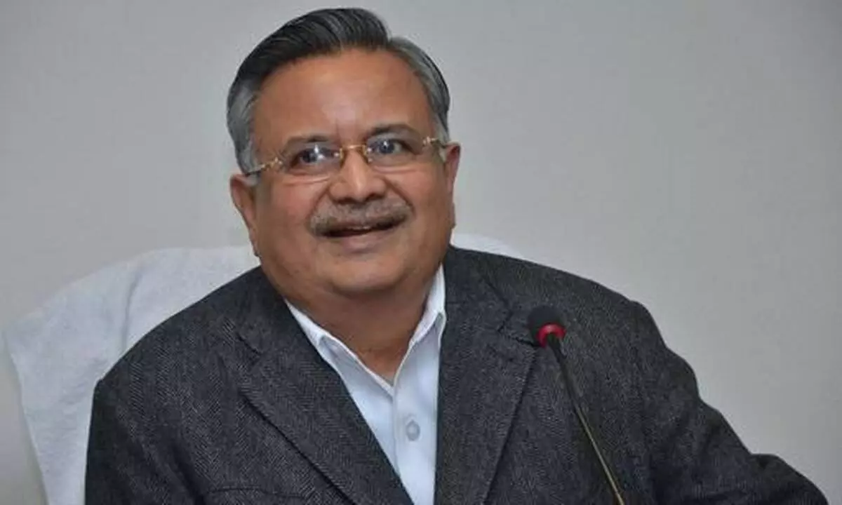 छत्तीसगढ़ के पूर्व मुख्यमंत्री डॉ. रमन सिंह बोले - छत्तीसगढ़ सरकार की आर्थिक नीतियां राज्य को कर्ज में डुबा रहीं छत्तीसगढ़ के पूर्व मुख्यमंत्री डॉ. रमन सिंह बोले - छत्तीसगढ़ सरकार की आर्थिक नीतियां राज्य को कर्ज में डुबा रहीं