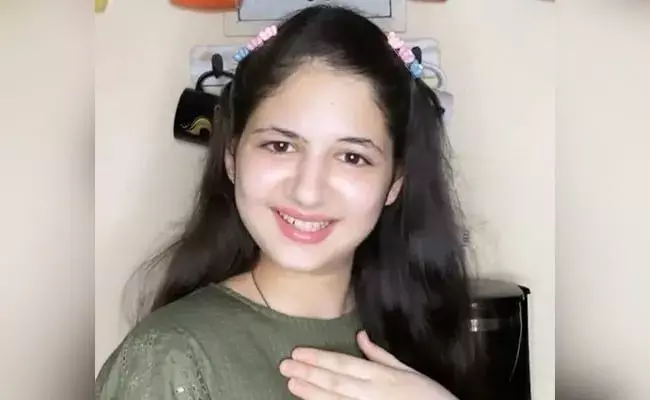 рдЬрдиреНрдорд╛рд╖реНрдЯрдореА рдХреЗ рд╢реБрдн рдЕрд╡рд╕рд░ рдкрд░ рд╣рд░реНрд╖рд╛рд▓реА рдорд▓реНрд╣реЛрддреНрд░рд╛ рдиреЗ рджреА рдЕрдкрдиреЗ рдлреИрдВрд╕ рдХреЛ рд╢реБрднрдХрд╛рдордирд╛рдРрдВ рдЬрдиреНрдорд╛рд╖реНрдЯрдореА рдХреЗ рд╢реБрдн рдЕрд╡рд╕рд░ рдкрд░ рд╣рд░реНрд╖рд╛рд▓реА рдорд▓реНрд╣реЛрддреНрд░рд╛ рдиреЗ рджреА рдЕрдкрдиреЗ рдлреИрдВрд╕ рдХреЛ рд╢реБрднрдХрд╛рдордирд╛рдРрдВ