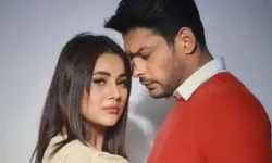 एक्टर सिद्धार्थ शुक्ला की मौत की खबर सुनकर बिगड़ी शहनाज गिल की हालत एक्टर सिद्धार्थ शुक्ला की मौत की खबर सुनकर बिगड़ी शहनाज गिल की हालत