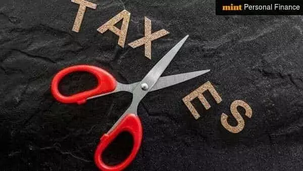 केंद्र सरकार ने लागू किए इनकम टैक्स के नए नियम केंद्र सरकार ने लागू किए इनकम टैक्स के नए नियम