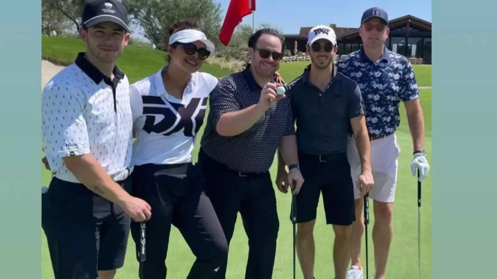 рдкрддрд┐ рдирд┐рдХ рдЬреЛрдирд╕ рд╕рдВрдЧ рдЧреЛрд▓реНрдл рдЦреЗрд▓рддреА рдирдЬрд░ рдЖрдпреА рдкреНрд░рд┐рдпрдВрдХрд╛ рдЪреЛрдкрдбрд╝рд╛ рдкрддрд┐ рдирд┐рдХ рдЬреЛрдирд╕ рд╕рдВрдЧ рдЧреЛрд▓реНрдл рдЦреЗрд▓рддреА рдирдЬрд░ рдЖрдпреА рдкреНрд░рд┐рдпрдВрдХрд╛ рдЪреЛрдкрдбрд╝рд╛