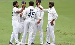 मैच में जीत हासिल करने के बाद भारतीय खिलाड़ियों को हुआ कोरोना टेस्ट, जानिए रिपोर्ट मैच में जीत हासिल करने के बाद भारतीय खिलाड़ियों को हुआ कोरोना टेस्ट, जानिए रिपोर्ट