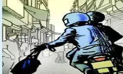 कानपुर में बाइक सवार लुटेरों  ने की लूट कानपुर में बाइक सवार लुटेरों  ने की लूट