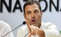 राहुल गांधी ने BJP सरकार के विकास पर कसा तंज राहुल गांधी ने BJP सरकार के विकास पर कसा तंज