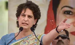 पांच दिवसीय उत्तर प्रदेश  दौरा समाप्त कर दिल्ली रवाना हुई प्रियंका गांधी पांच दिवसीय उत्तर प्रदेश  दौरा समाप्त कर दिल्ली रवाना हुई प्रियंका गांधी