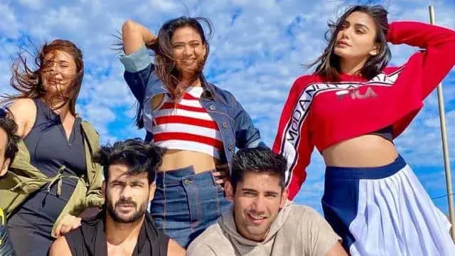 Kkk: सेमी फिनाले एलिमिनेशन ,  शो से बाहर हुई ये कंटेस्टेंट Kkk: सेमी फिनाले एलिमिनेशन ,  शो से बाहर हुई ये कंटेस्टेंट