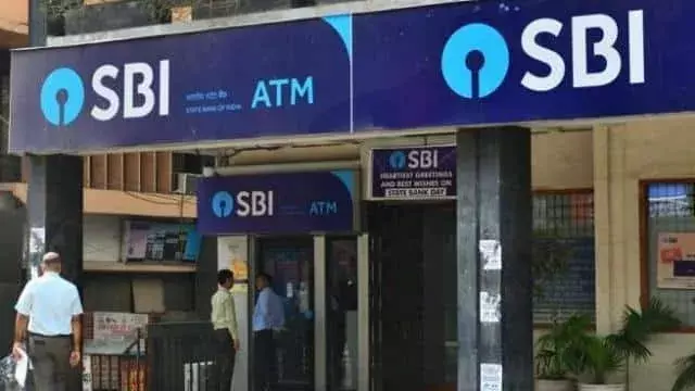 SBI ने जारी किए दो जरूरी अलर्ट, जानिए खाते पर क्या पड़ेगा असर SBI ने जारी किए दो जरूरी अलर्ट, जानिए खाते पर क्या पड़ेगा असर