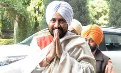 दलित समाज के नेता चरण सिंह चन्नी के मुख्यमंत्री बनने से कांग्रेस को मिलेगा उत्तर प्रदेश और उत्तराखंड में फायदा दलित समाज के नेता चरण सिंह चन्नी के मुख्यमंत्री बनने से कांग्रेस को मिलेगा उत्तर प्रदेश और उत्तराखंड में फायदा