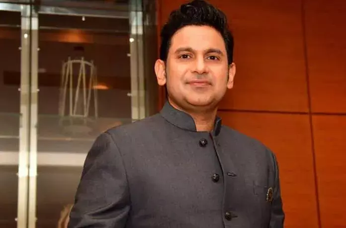 कविता चोरी के आरोप में बुरे फसे मनोज मुन्तशिर कविता चोरी के आरोप में बुरे फसे मनोज मुन्तशिर