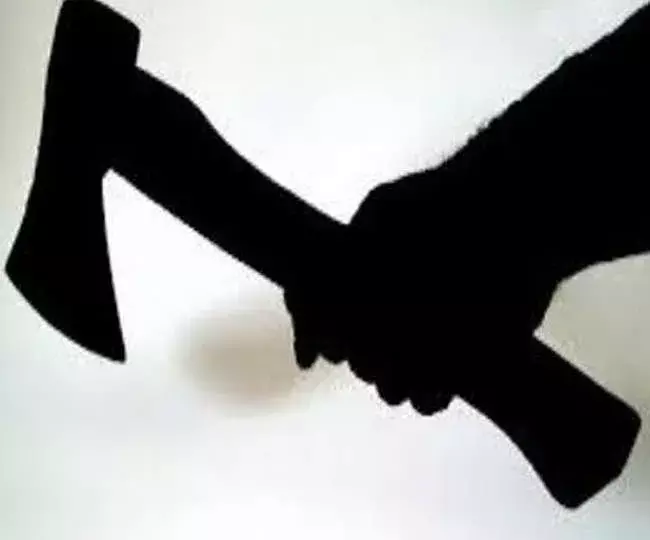 рдмрд┐рд╣рд╛рд░: рдХреБрд▓реНрд╣рд╛рдбрд╝реА рд╕реЗ рдХрд╛рдЯрдХрд░ рдХреА рдЧрдИ рдорд╣рд┐рд▓рд╛ рдХреА рд╣рддреНрдпрд╛ рдмрд┐рд╣рд╛рд░: рдХреБрд▓реНрд╣рд╛рдбрд╝реА рд╕реЗ рдХрд╛рдЯрдХрд░ рдХреА рдЧрдИ рдорд╣рд┐рд▓рд╛ рдХреА рд╣рддреНрдпрд╛