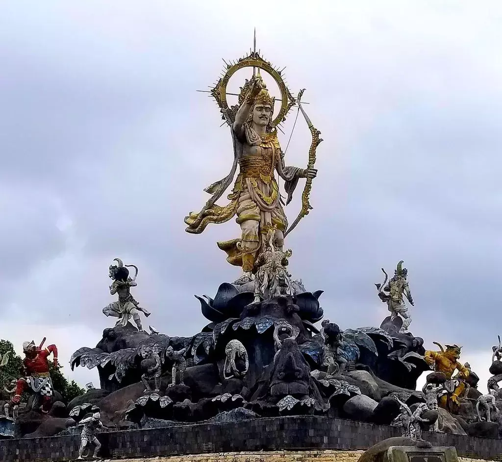 झूलेलाल वाटिका में अस्थापित होगी लक्ष्मण जी की 125 फिट ऊँची मूर्ति झूलेलाल वाटिका में अस्थापित होगी लक्ष्मण जी की 125 फिट ऊँची मूर्ति
