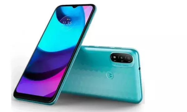 मोटो E40 (4GB -64GB )लो-बजट फोन लॉन्च