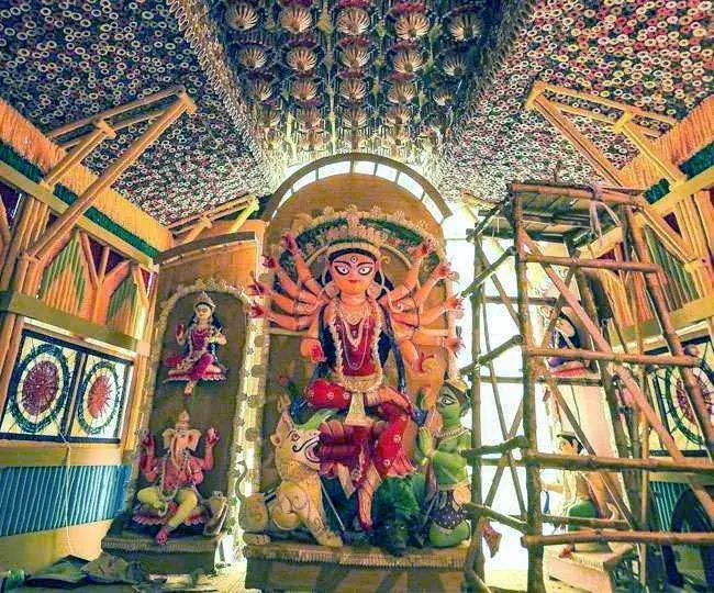 सपा विधायक ने पूजा पंडाल का भ्रमण कर लिया आशीर्वाद सपा विधायक ने पूजा पंडाल का भ्रमण कर लिया आशीर्वाद