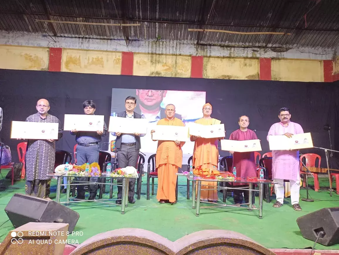 बाराणसी दुर्गोत्सव सम्मिलनी के शताब्दी वर्ष समारोह पर डाक विभाग ने जारी किया विशेष आवरण व विरूपण