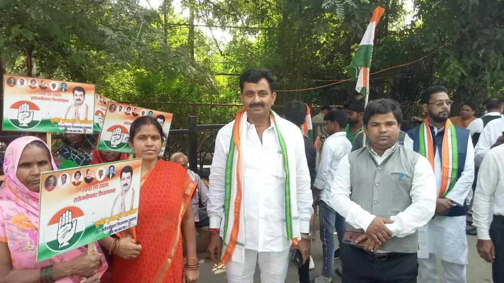 लखनऊ में कांग्रेस प्रतिज्ञा यात्रा का कांग्रेस कार्यकर्ताओं ने किया जोरदार स्वागत लखनऊ में कांग्रेस प्रतिज्ञा यात्रा का कांग्रेस कार्यकर्ताओं ने किया जोरदार स्वागत