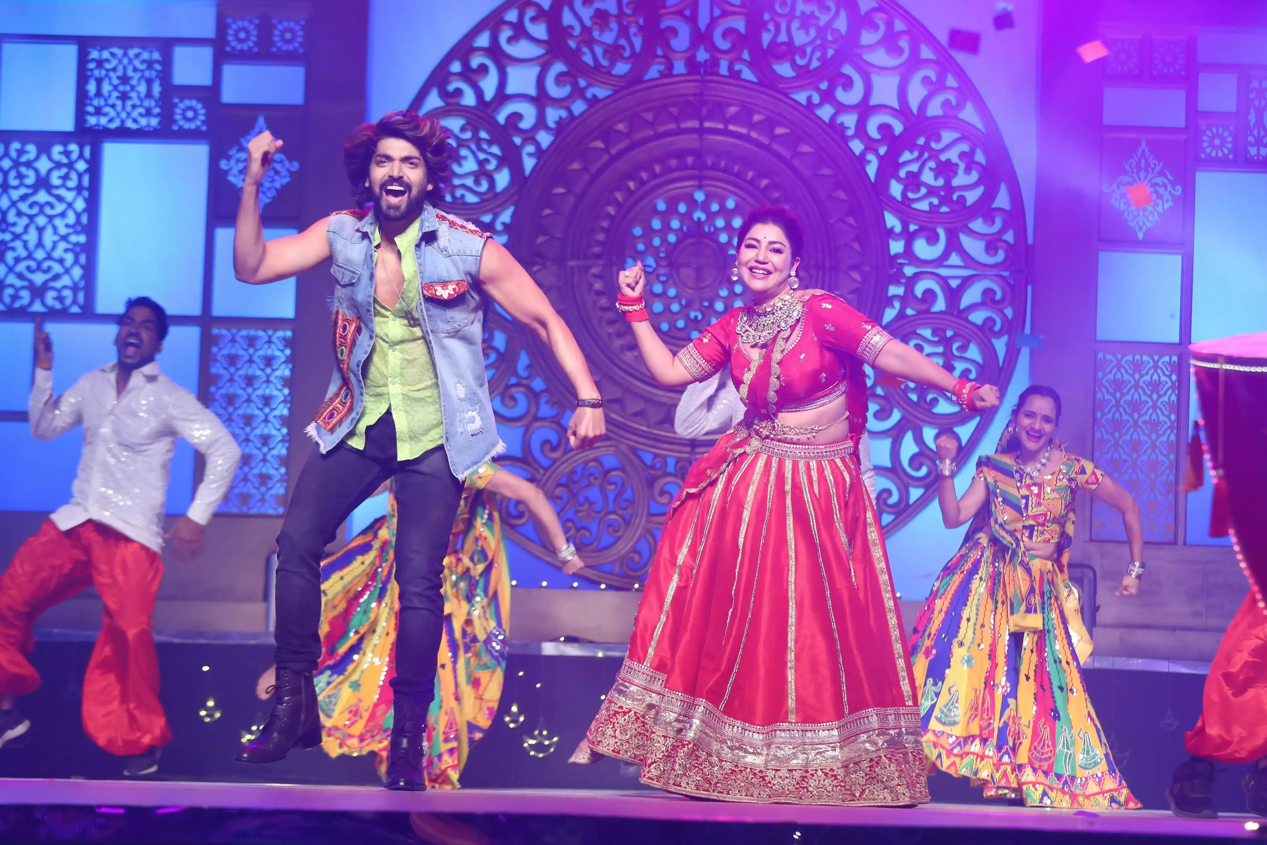 जोरदार परफॉर्मेंस देंगे गुरमीत चैधरी, देवोलीना बनर्जी और रित्विक धनजानी