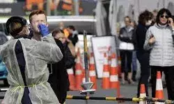 न्यूजीलैंड में कोरोना का संक्रमण एक बार फिर से बढ़ा, एक दिन में आये 100 केस