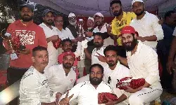वेटरन क्रिकेट में महाकाल एकादश बनी चैंपियन वेटरन क्रिकेट में महाकाल एकादश बनी चैंपियन