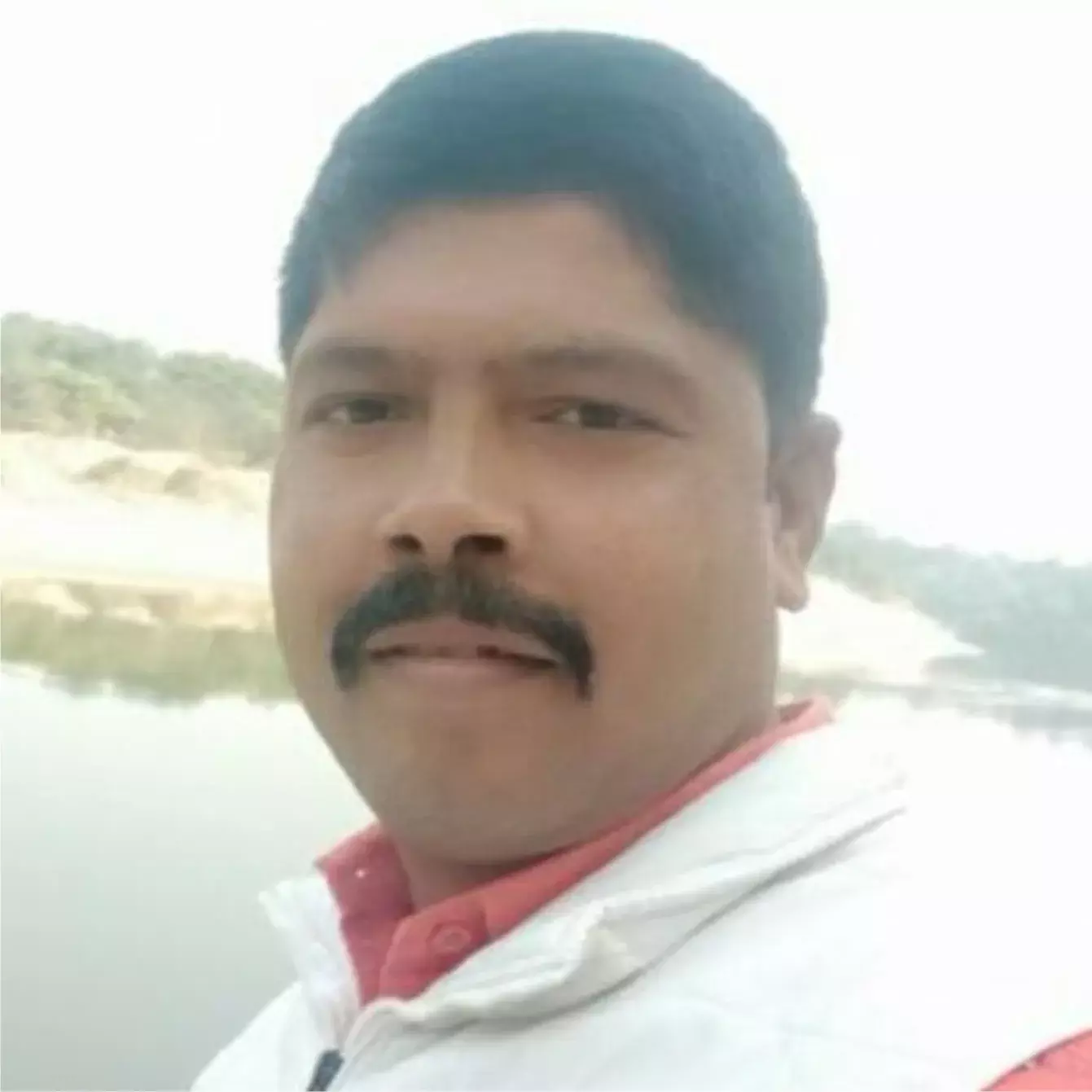 जब तक सड़क निर्माण नहीं होगा, तब तक अन्न नहीं करेंगे समाजसेवी नैपाली यादव जब तक सड़क निर्माण नहीं होगा, तब तक अन्न नहीं करेंगे समाजसेवी नैपाली यादव