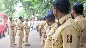 पुलिस भर्ती परीक्षा 2007, 12 कॉन्स्टेबल बर्खास्त.. जाली दस्तावेज के सहारे 10 साल से कर रहे थे नौकरी पुलिस भर्ती परीक्षा 2007, 12 कॉन्स्टेबल बर्खास्त.. जाली दस्तावेज के सहारे 10 साल से कर रहे थे नौकरी