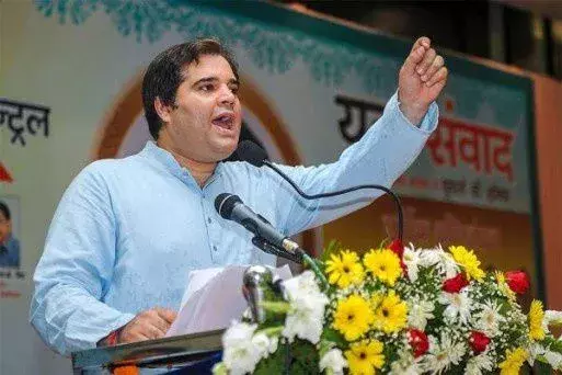 बैंक और रेलवे का निजीकरण ही 5 लाख कर्मचारियों को कर देगा बेरोजगार बैंक और रेलवे का निजीकरण ही 5 लाख कर्मचारियों को कर देगा बेरोजगार