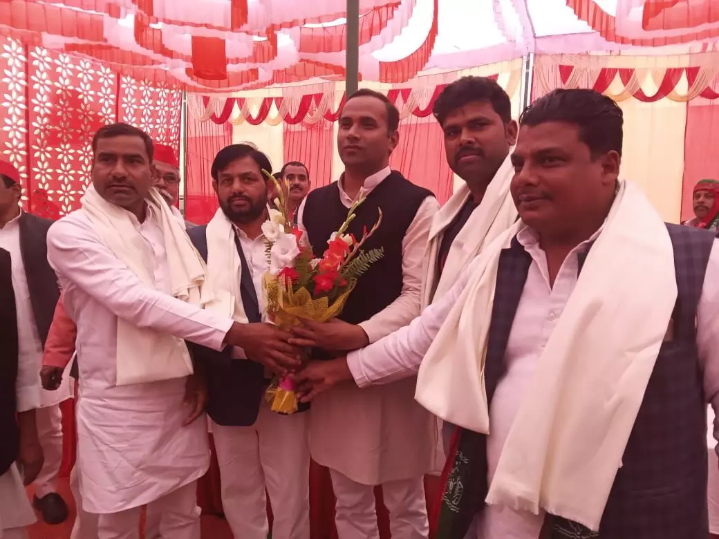सुनील सिंह साजन का जोरदार स्वागत सुनील सिंह साजन का जोरदार स्वागत
