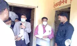 рдбреАрдПрдо рд╡ рд╕реАрдбреАрдУ рдиреЗ рдмреНрд▓реЙрдХ рдкреА0рдкреА0рдХрдореИрдЪрд╛  рдореЗ рд╡рд┐рдХрд╛рд╕ рдХрд╛рд░реНрдпреЛрдВ рд╡ рдЧреЛрд╡рдВрд╢ рдЖрд╢реНрд░рдп рд╕реНрдерд▓ рдХрд╛ рдХрд┐рдпрд╛ рдЖрдХрд╕реНрдорд┐рдХ рдирд┐рд░реАрдХреНрд╖рдг ред рдбреАрдПрдо рд╡ рд╕реАрдбреАрдУ рдиреЗ рдмреНрд▓реЙрдХ рдкреА0рдкреА0рдХрдореИрдЪрд╛  рдореЗ рд╡рд┐рдХрд╛рд╕ рдХрд╛рд░реНрдпреЛрдВ рд╡ рдЧреЛрд╡рдВрд╢ рдЖрд╢реНрд░рдп рд╕реНрдерд▓ рдХрд╛ рдХрд┐рдпрд╛ рдЖрдХрд╕реНрдорд┐рдХ рдирд┐рд░реАрдХреНрд╖рдг ред