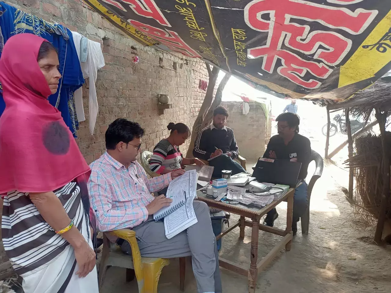 जिला प्रतिरक्षण अधिकारी डॉ प्रभात वर्मा ने दी नसीहत